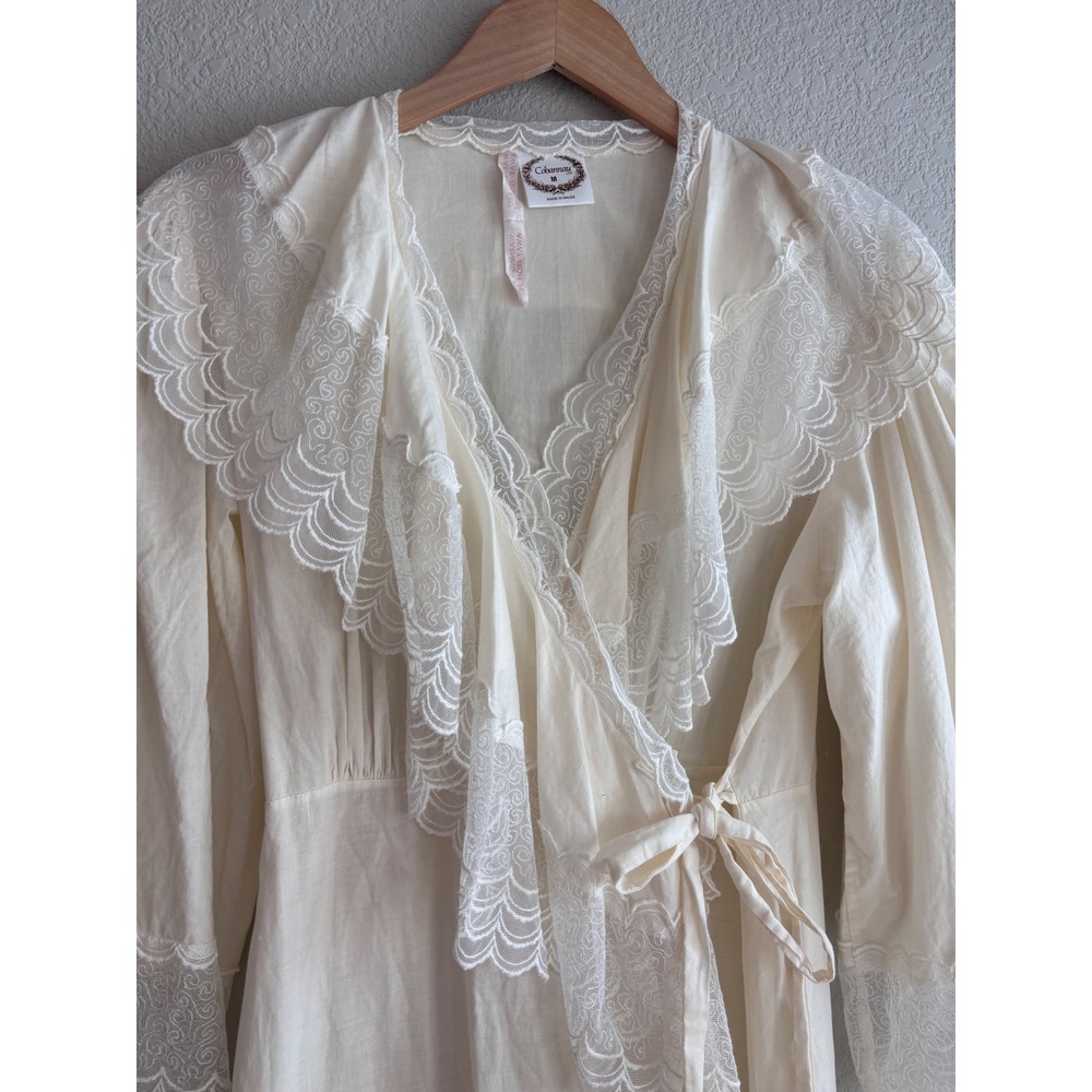 Cobannau Wales Cream Lace Wrap cotton Robe Made Peignoir Vintage Victorian Style